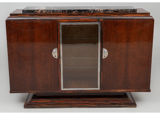 Dish cabinet