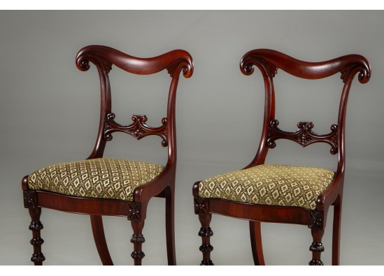 Chairs (2 items)