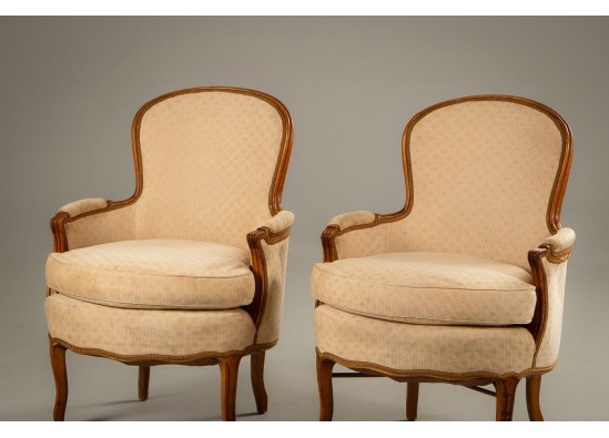 Armchairs (2 items) 