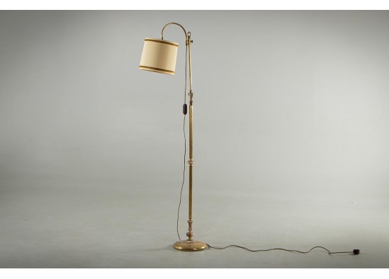 Floor lamp 