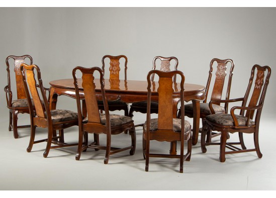 Dining room furniture set 