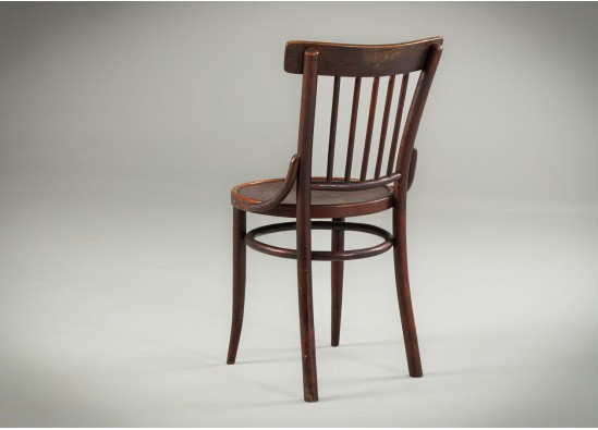  Chairs (4 items)